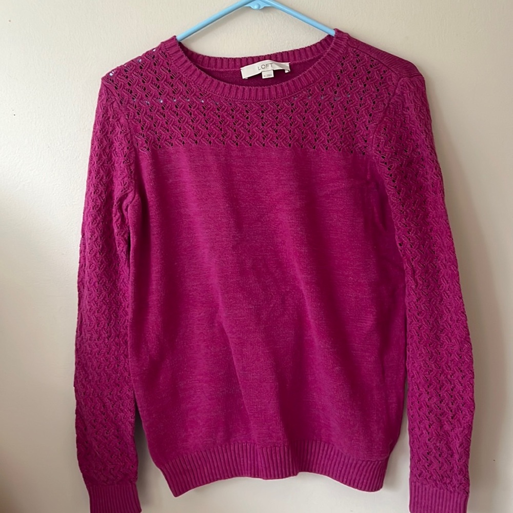 💕LOFT SWEATER